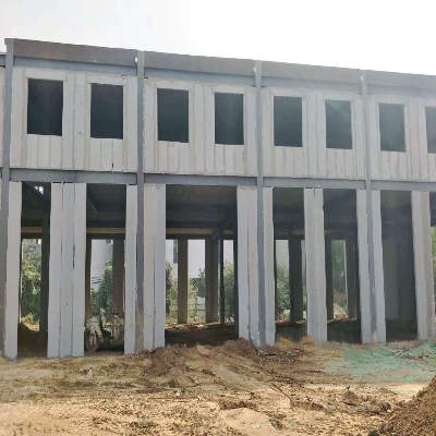 加氣混凝土板與鋼結構框架的連接